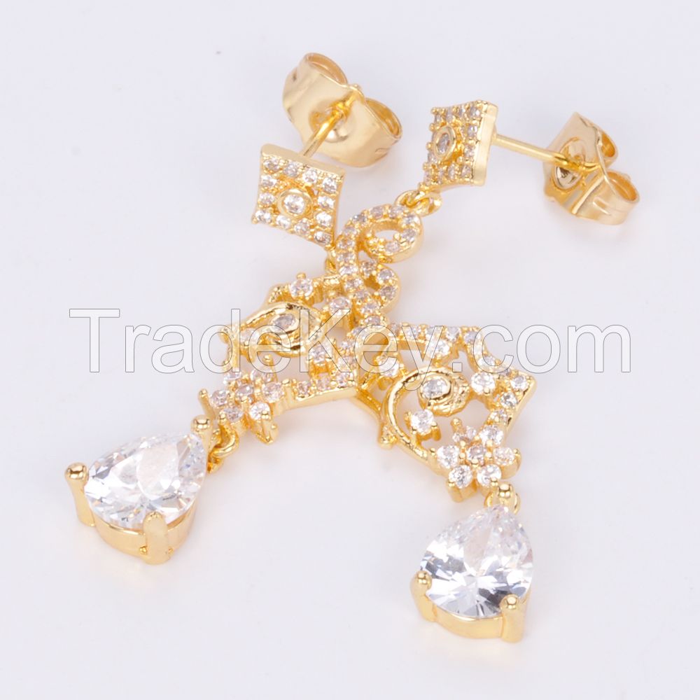 Fashion saudi arabia latest designs of 18k gold statement simple cubic zirconia drop gold earring jewelry designs for women