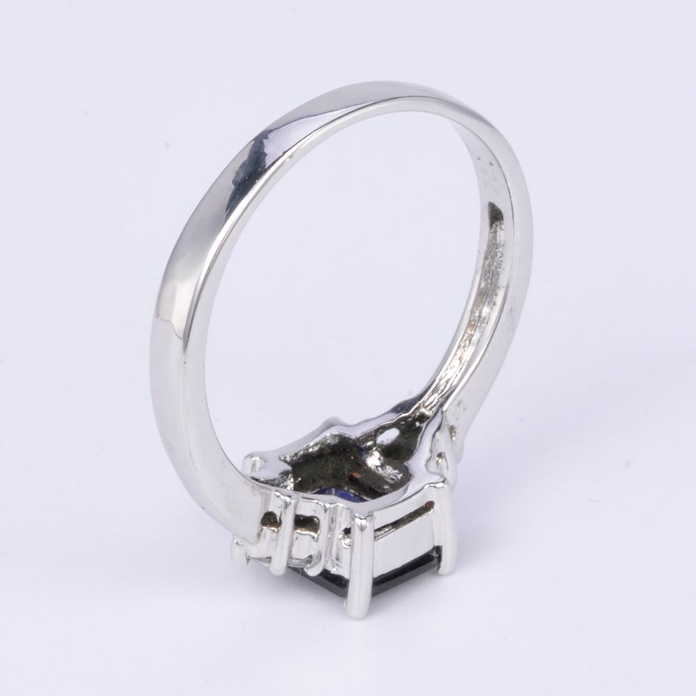 build your own hand with square shaped single diamond solitaire engagement ring