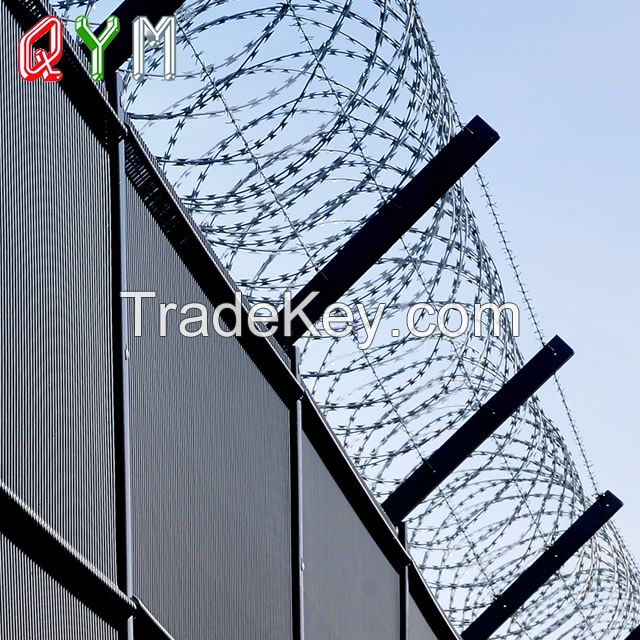 Welded Mesh Airport Fence Security Prison Wire Mesh Fence with Razor Barbed Wire