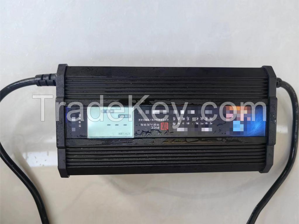 700W Digital Power Charger 72V 10A Idle Battery Activation