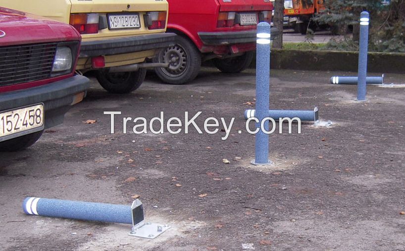 Folding parking bollards