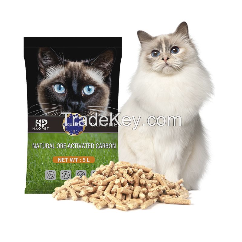 Wood pellets cat litter