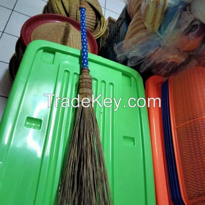 Garden Broomstick/long-handled Brooms/street Brooms, Strong And Durable