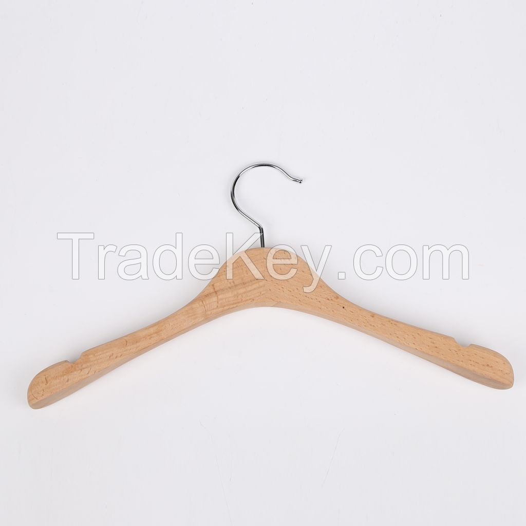 Wooden hanger First grade beech wood solid wood hangers, wooden hangers are simple, fashionable, and environmentally friendly. Essential hanging straps for high-end wardrobes. Underwear can be used as children's hangers, adult hangers, and customizab