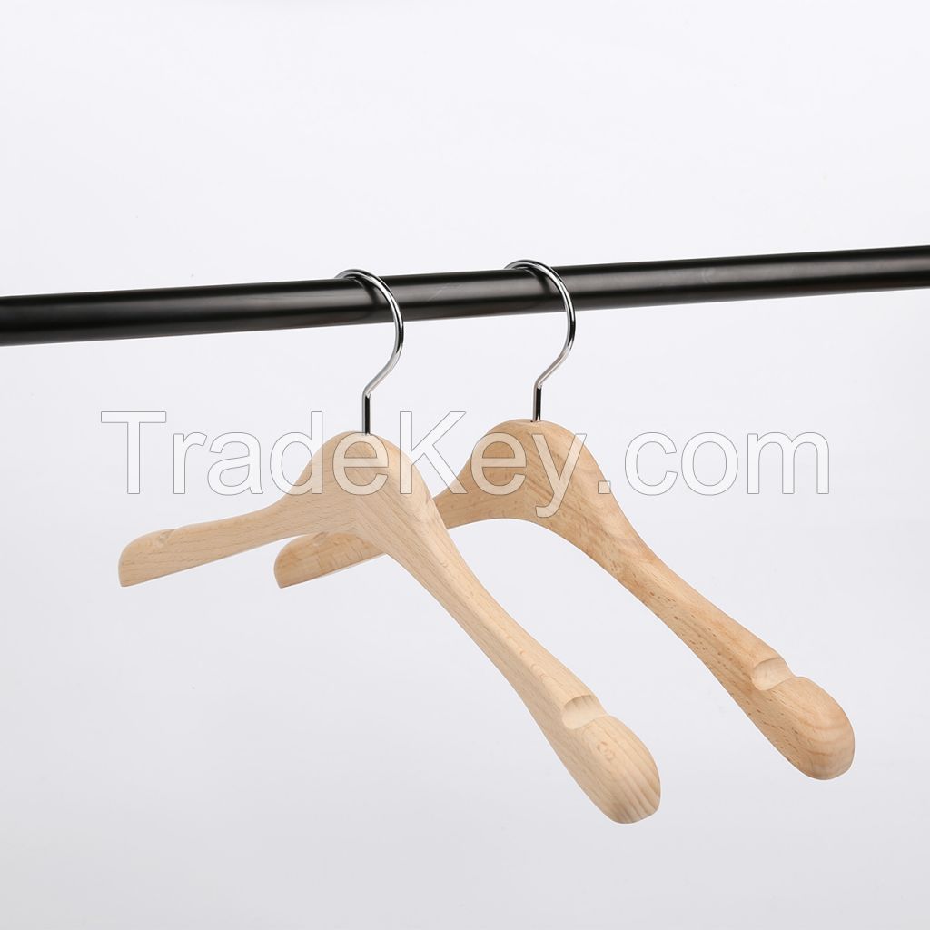 Wooden hanger First grade beech wood solid wood hangers, wooden hangers are simple, fashionable, and environmentally friendly. Essential hanging straps for high-end wardrobes. Underwear can be used as children&#039;s hangers, adult hangers, and customizab