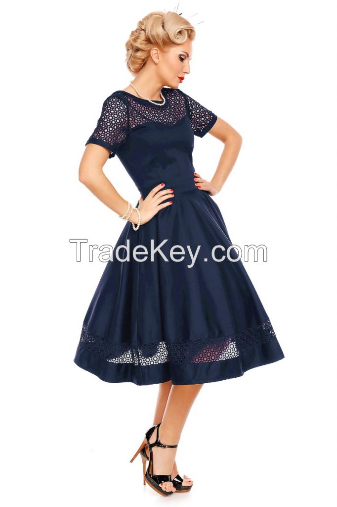 Woman Lace Embroidered Sleeved Evening Dress