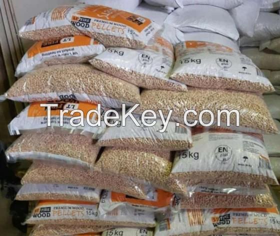 GRADE Top Europe Wood Pellets 15 kg Wood Pellet Din plus/EN plus-A1 Wood