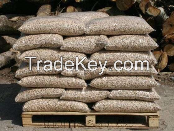 Express delivery Original Premium Wood Pellets EN Plus A1 Wood Pellet 15kg bags Pellets Premium Pine Wood Available