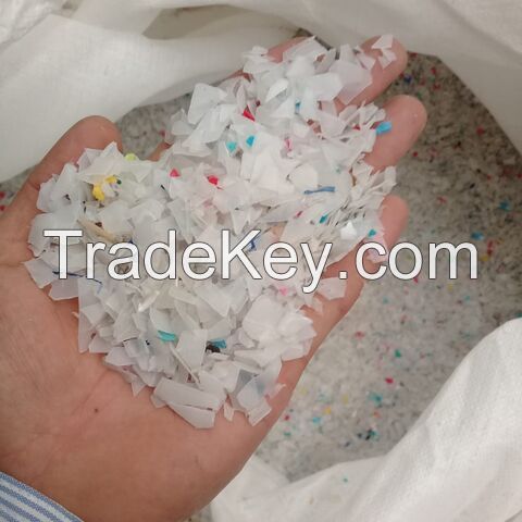 Bottle Plastic Waste/PET Bottle Plastic Scrap/ PET FLAKES