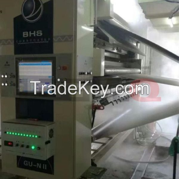 Spray humidification system for Corrugator