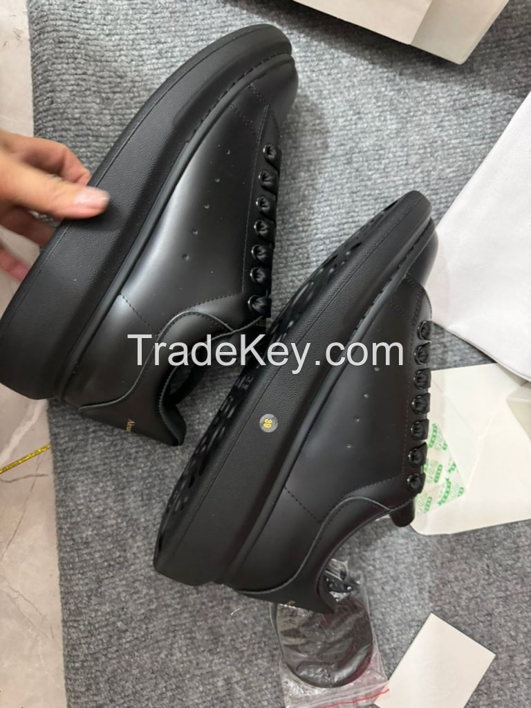  Sport Shoes Green  Black Oversized Sneakers  Lime Luxury Shoes factory