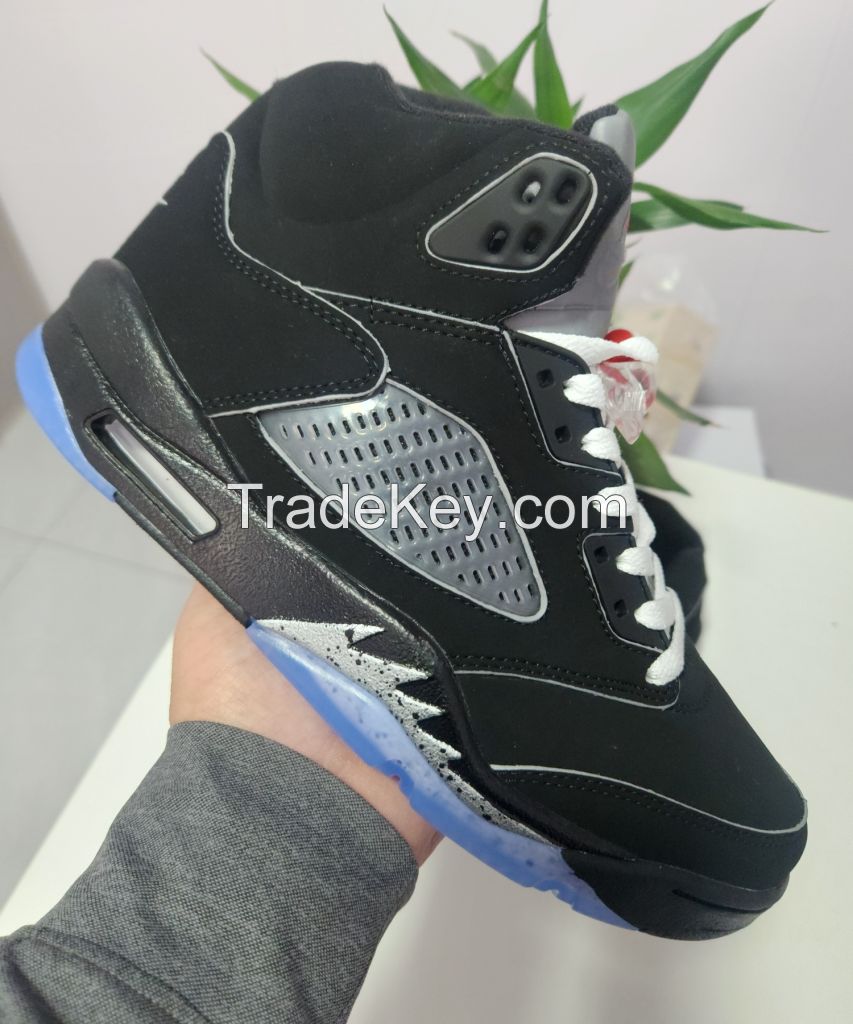 Factory in Fujian 5 Retro Og Black Metallic Reimagined Sports Shoes