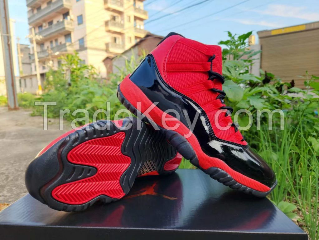 Wholesale Designer Retro 11 Red Black Running Sports Shoes