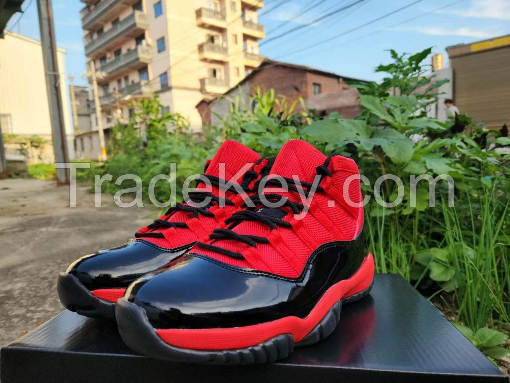 Wholesale Designer Retro 11 Red Black Running Sports Shoes