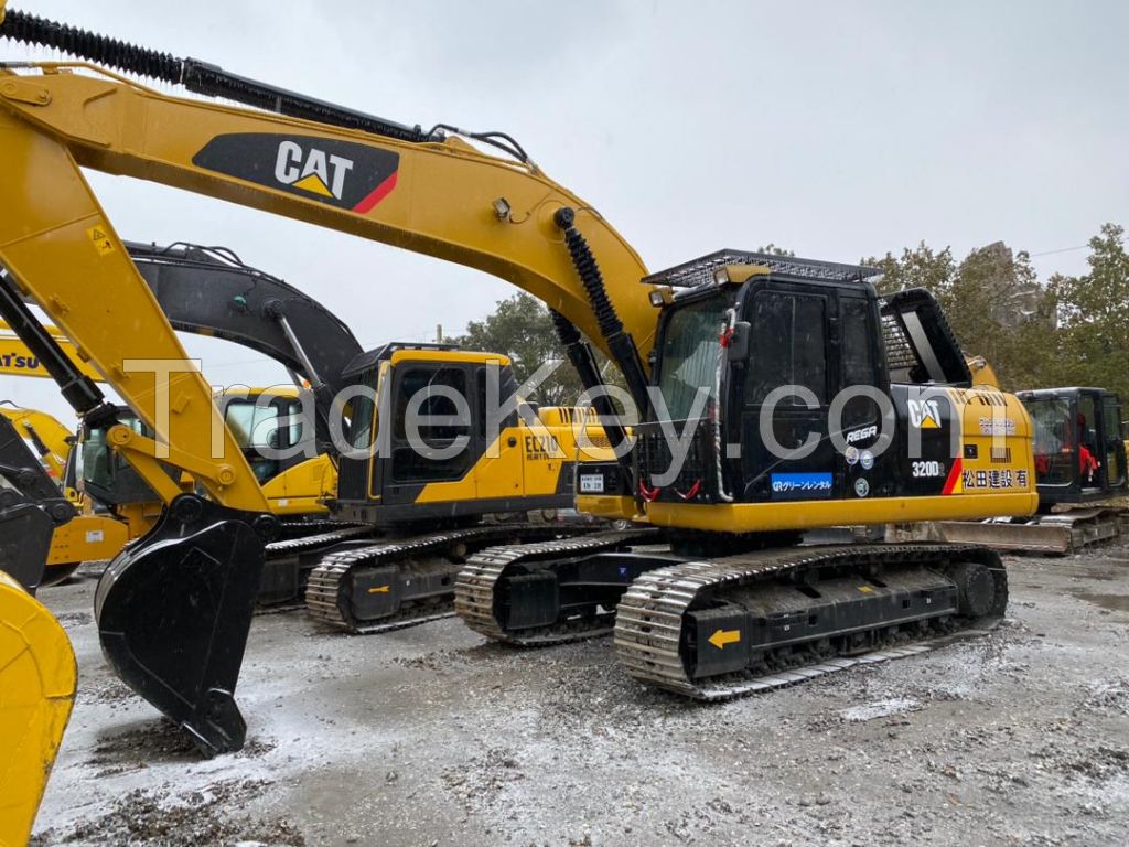 cat 320d2