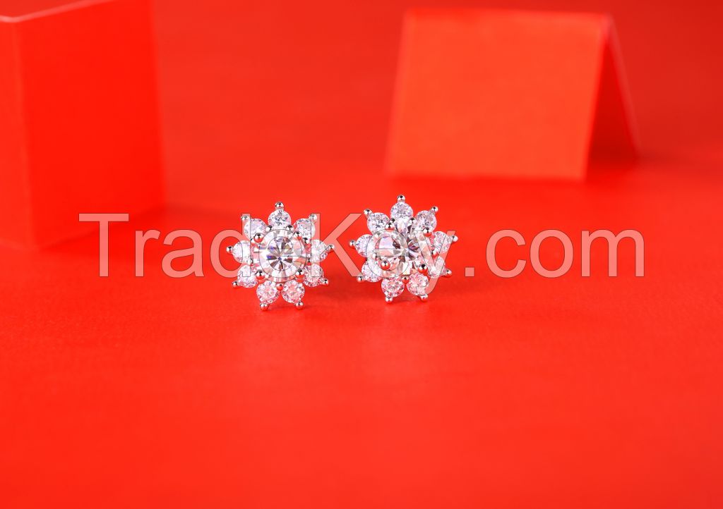 2024 Fashion Earring 18K Gold Plated Silver 0.3/0.5/1 ct D Color VVS Moissanite Diamond Earring