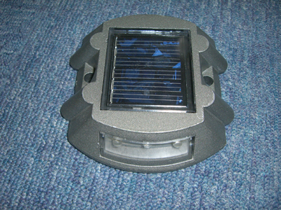 solar road stud