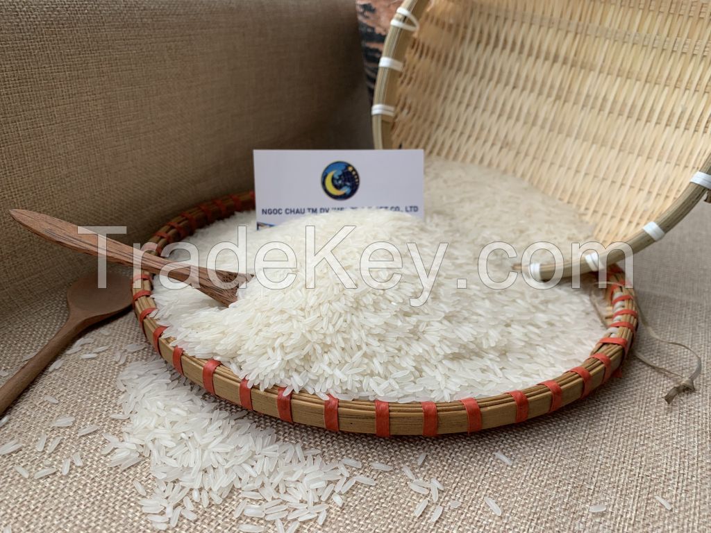 OEM Vietnam Factory Jasmine Rice Low Price High Quality Jasmine Long Grain White Riz 5% 25% Broken Vietnam Rice Packing 25kg bag