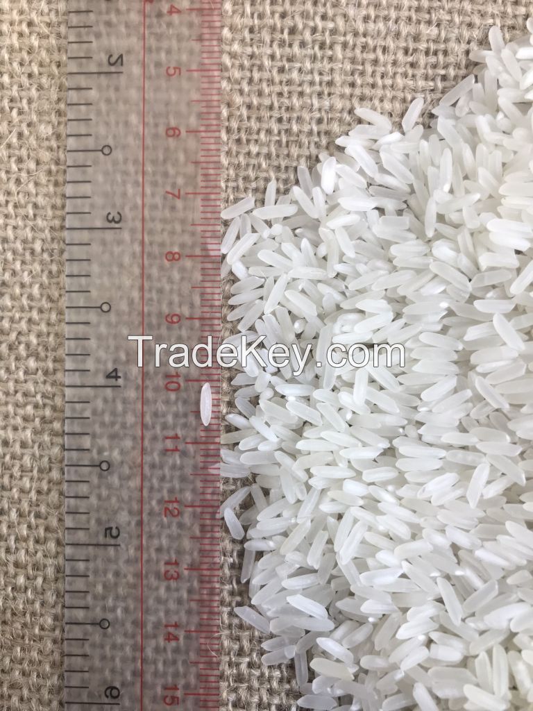 Dried 5451Long Grain White Rice Vietnam Supplier 5% 25% Broken High Quality Low Price Top Exporter From Vietnam 25kg Bag HACCP