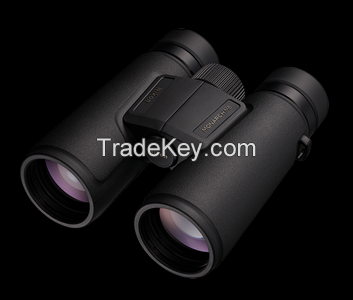 Nikon 10x42 Monarch M5 Binoculars (Black)