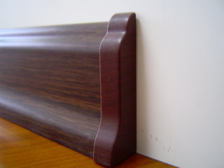 Skirting board