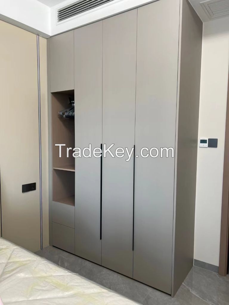 China High Quality Stainless Steel Wardrobe