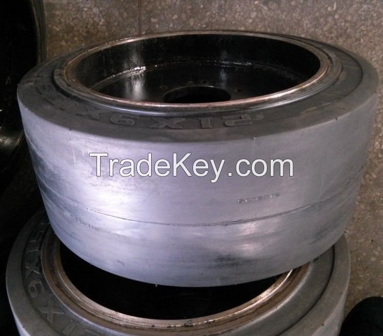 Forklift Solid Tires