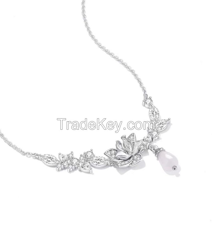 Designer Hansel flower series 925 pure silver flower necklace for women light luxury niche high-grade chain accessories