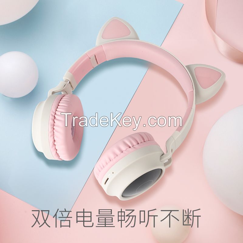 Pink cat 5 over-ear bluetooth headphones