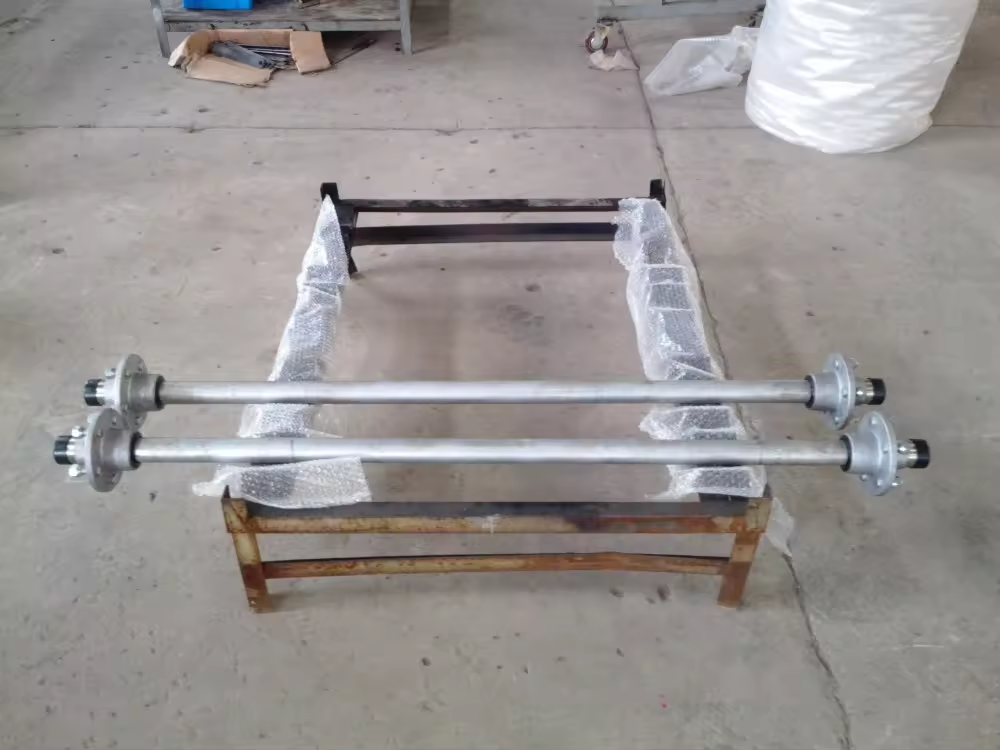 40mm Round solid steel-marine use trailer axle complete with lazy hub, nut, split pin,and washer for boat trailer