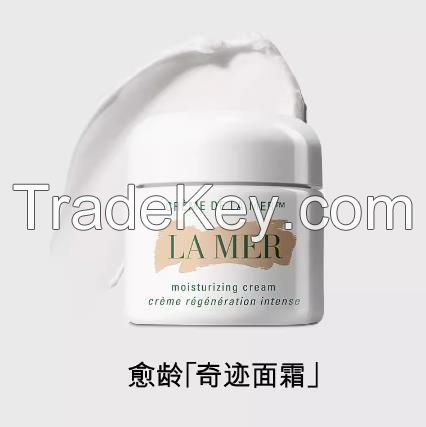 Miracle Face Cream Repairs Tightens Resists Wrinkles Moisturizes and Moisturizes Skin