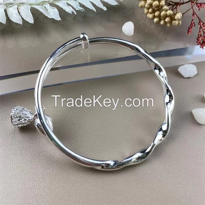 2023 New Mobius ring lotus bracelet girl design bracelet young silver bracelet to send girlfriend's birthday