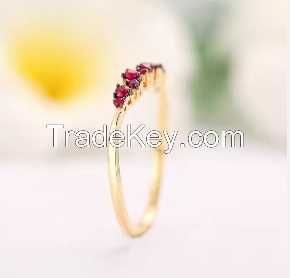 Hot Sale Custom Women 14K Gold Ring High Quality Gold Jewelry Ring With Red Gemstones