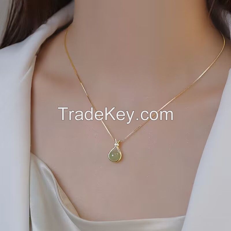 Hotan Jade Pendant Necklace Small Group Design High level Friend Temperament Versatile