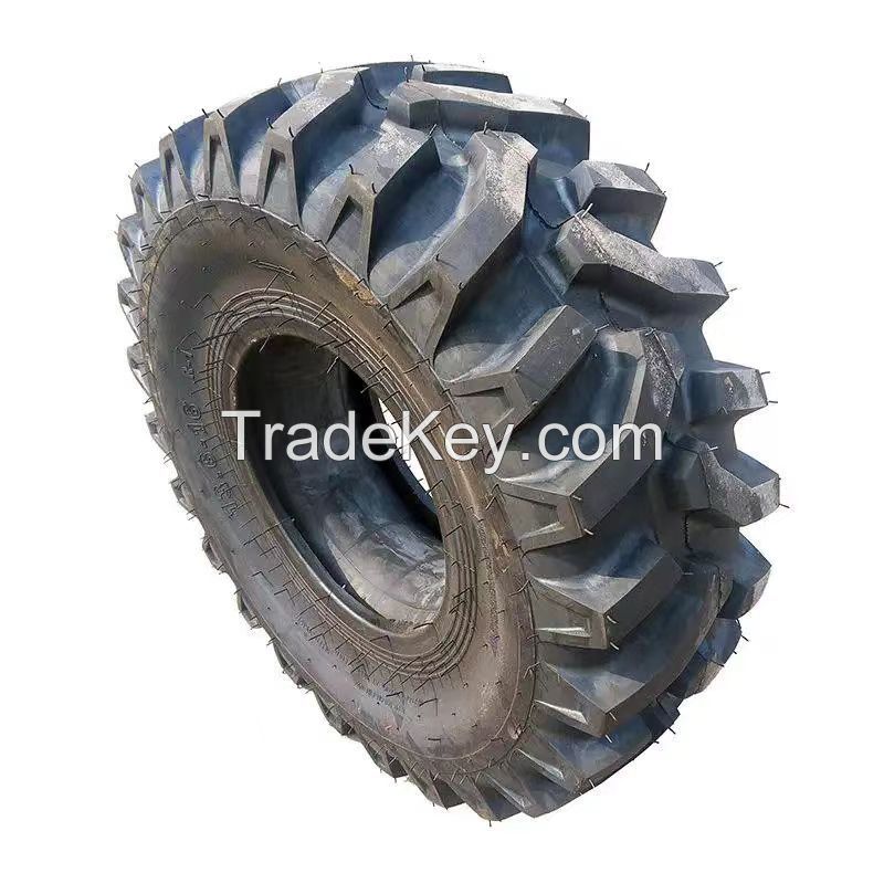 Tractor herringbone tires