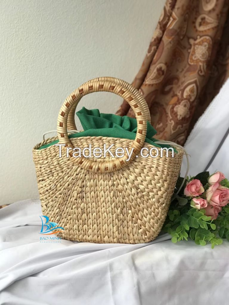 Trendy Water Hyacinth Bags with green liner Women's handbag from Vietnam high quality
