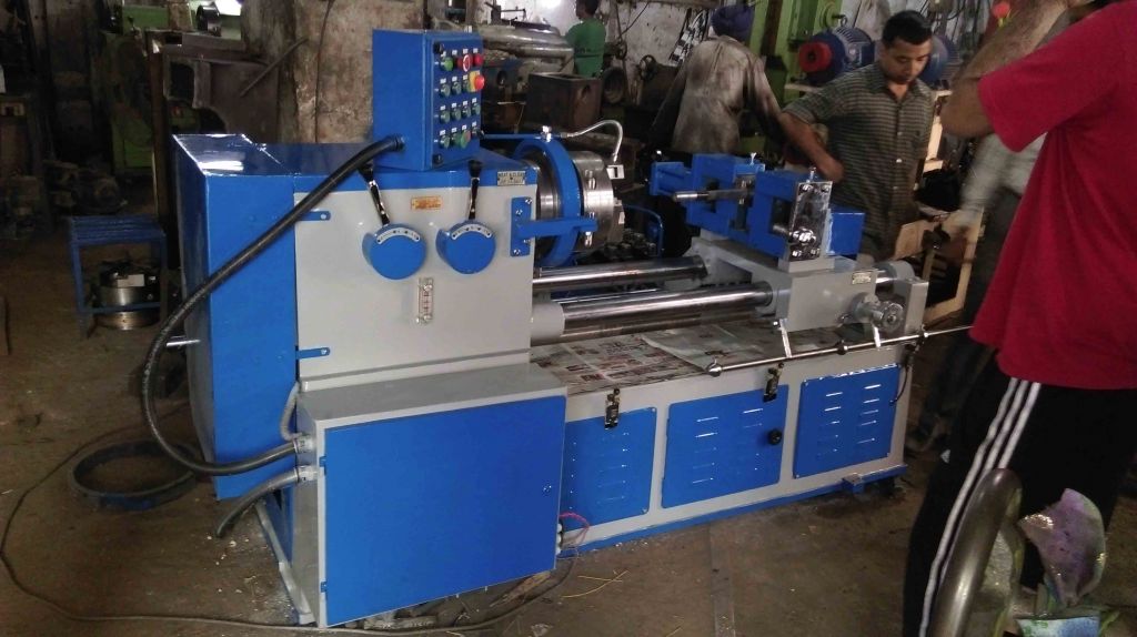 Hydraulic Threading Machine