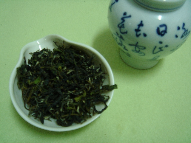 ORGANIC PAOZHONG TEA DIRECTLY FROM OUR OWN GARDEN