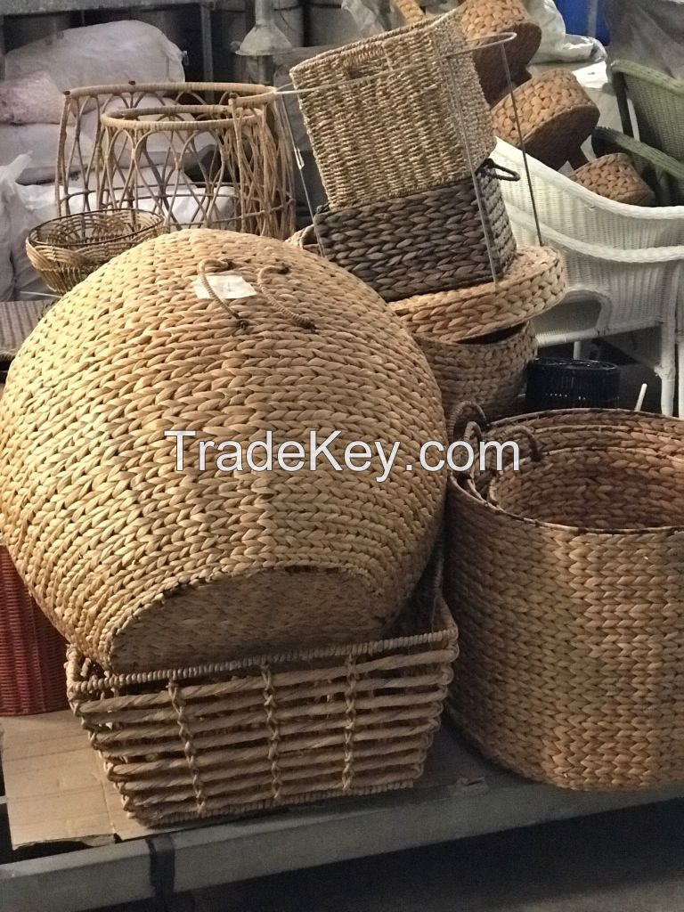 Water hyacinth basket with diversity of shapes