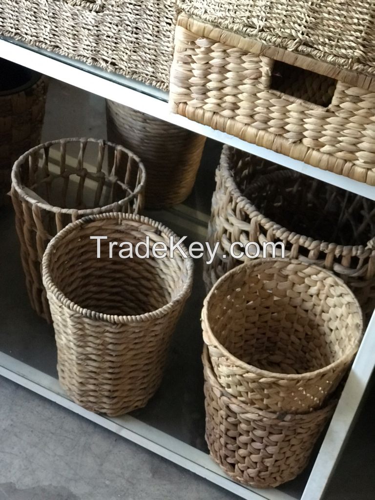 Water hyacinth basket with diversity of shapes