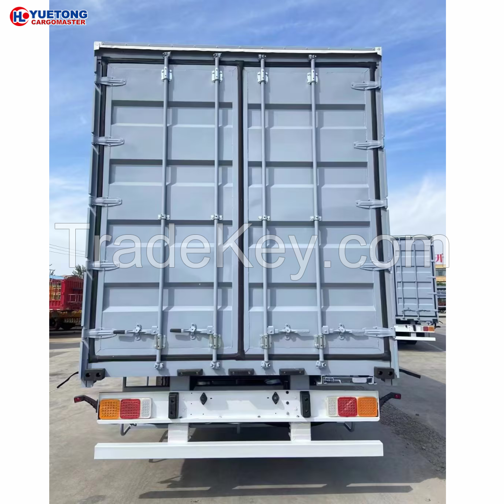 3 axles  High quality factory direct sales air suspension side curtain Van Box Semi-trailer