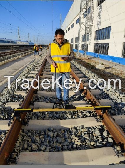 Portable Digital Rolling Track Gauge