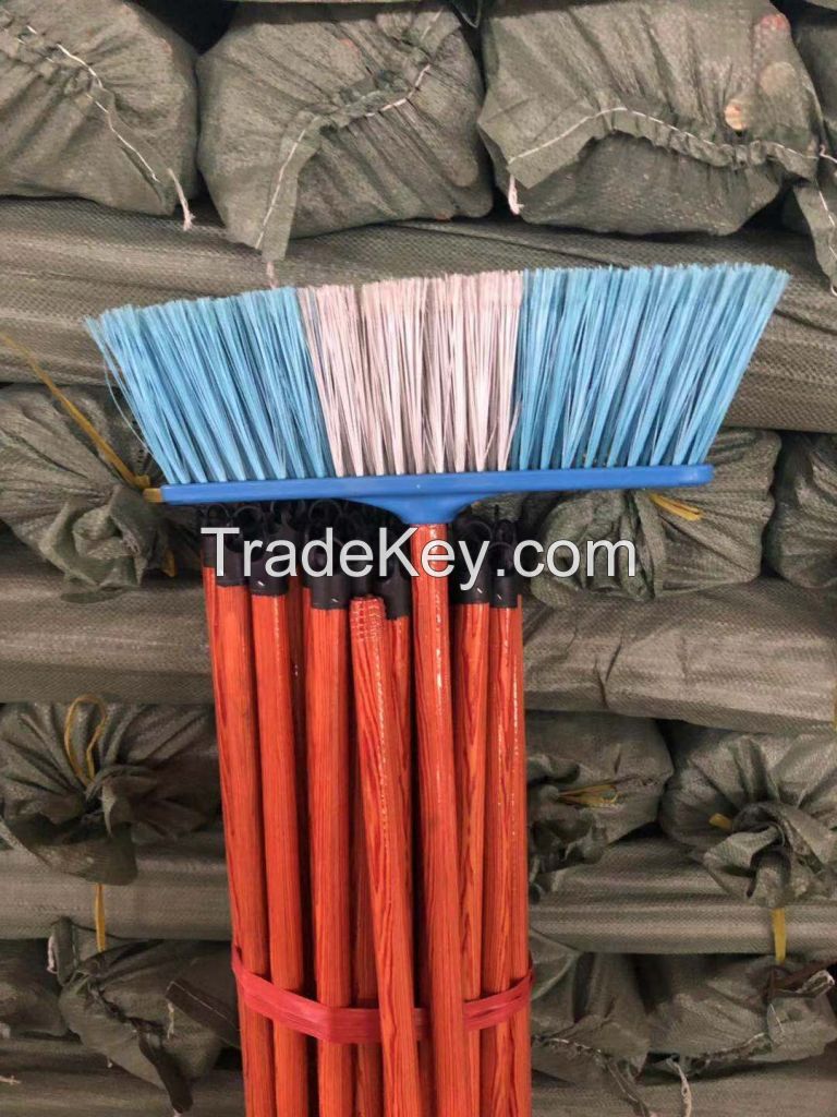 110cm 120cm wood design PVC coated wooden sticks for broom mop and brush