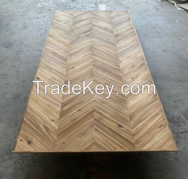 ACACIA CHEVRON BUTCHER BLOCK COUNTERTOP