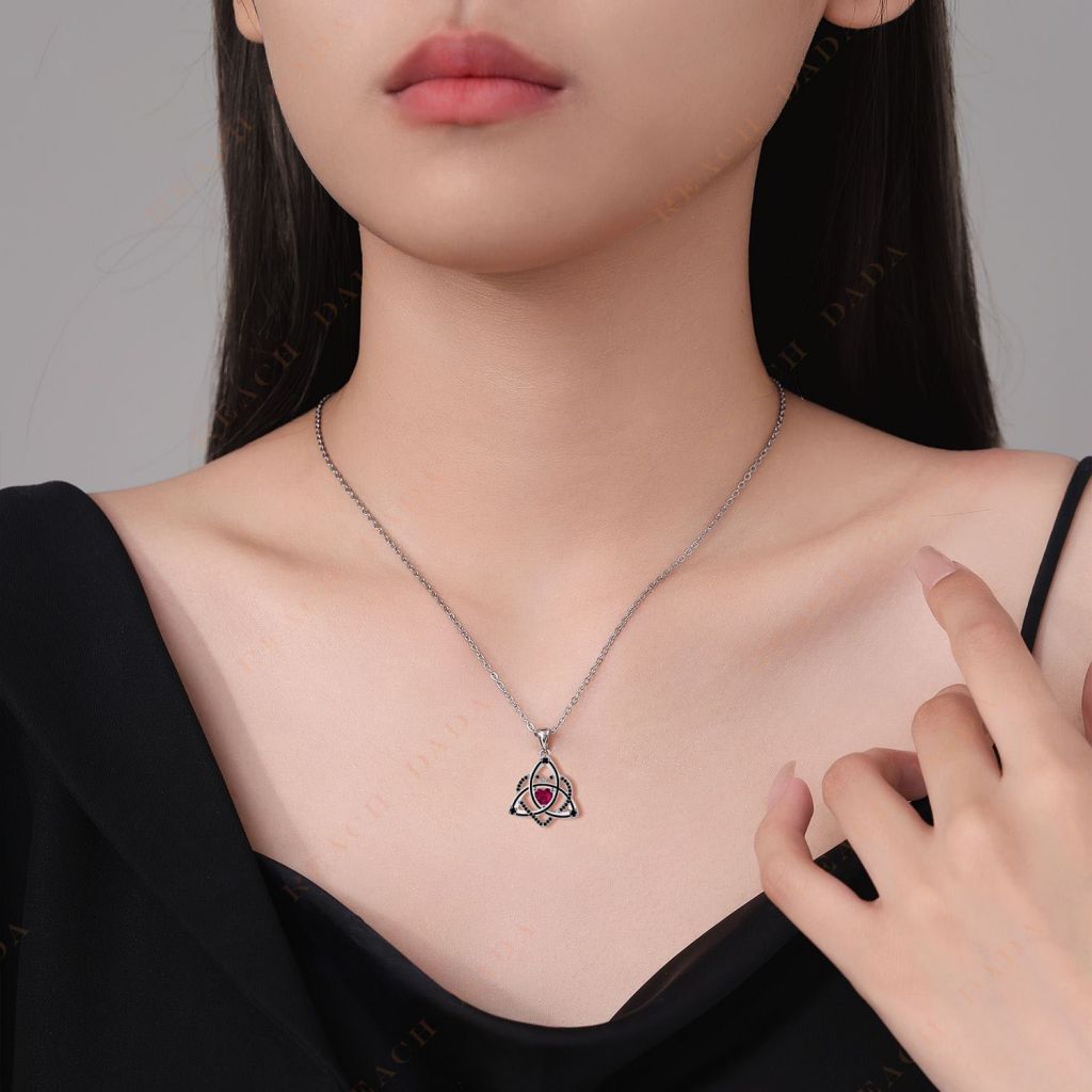 DaDa Hot-selling Customized Love Trend Perfect Gift Zircon Pendant New Trend Series Personalized Mother&#039;s Gift Necklace