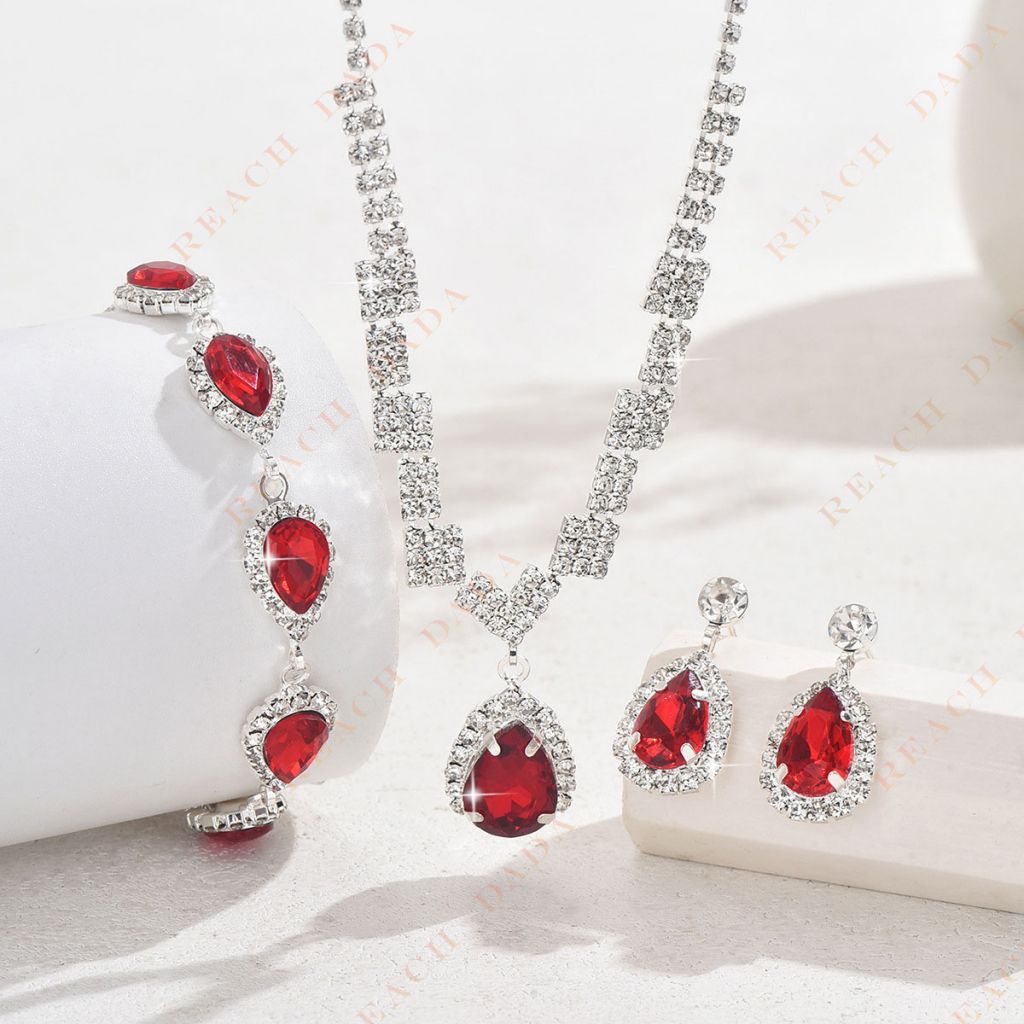 "DaDa Fashion Accessories Wedding Goddess Photography Accessories Silver-Plated Red Green Sapphire Pendant Necklace Earrings Ring bracelet"