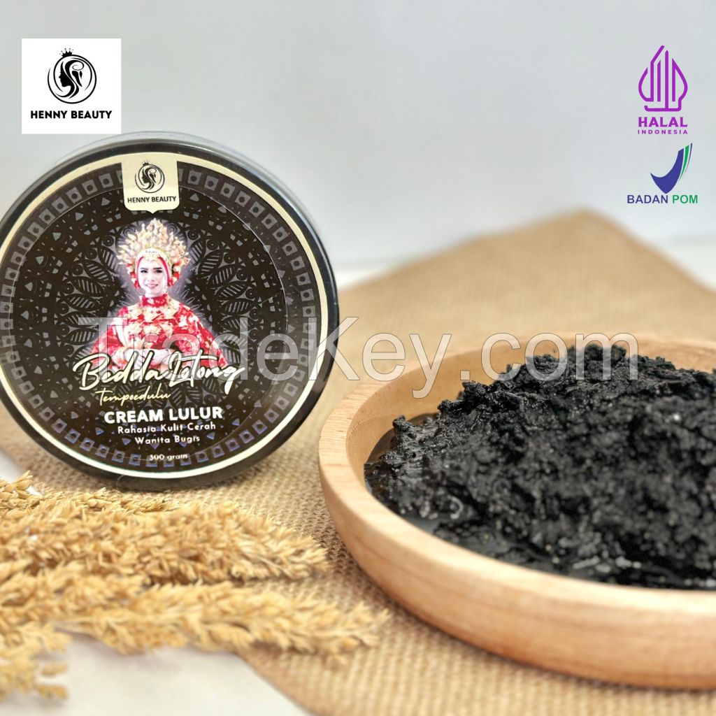 PREMIUM BLACK BODY SCRUB HENNY BEAUTY