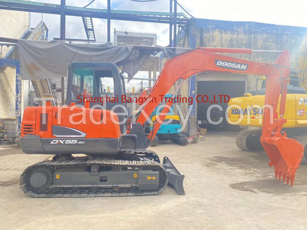 used doosan dh55 excavator in stock for sale