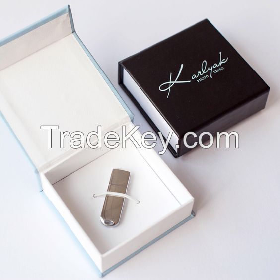 Magnetic Rigid paper gift box 