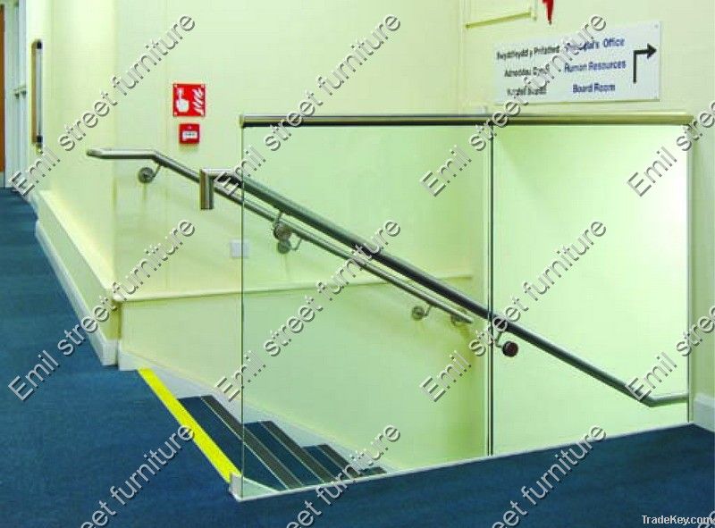 Crowd Control Barriers site furnishing